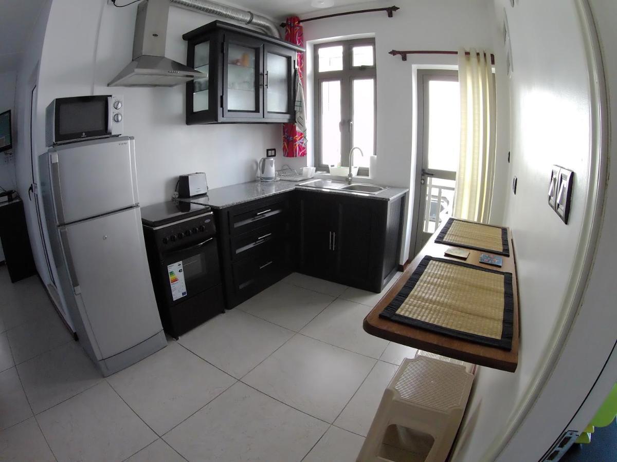 Luxor Appartement Flic en Flac Bagian luar foto